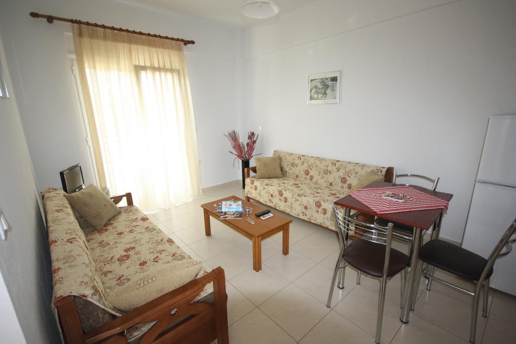 Pavloudis Apartments Psakoudia Rum bild
